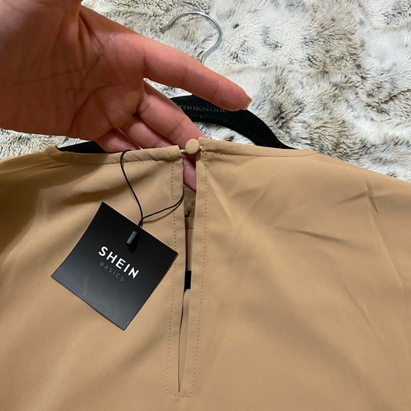 ⭐️SHEIN | NWT Long sleeve dressy top | Size Large - Picture 4 of 9